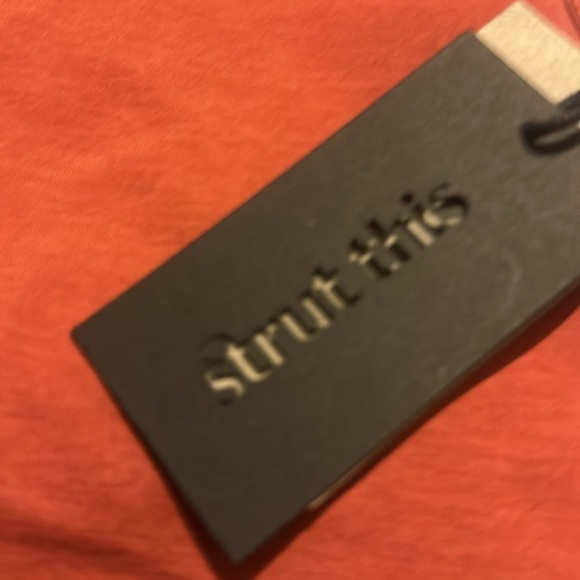 NWT strut this sports race back bra - Picture 9 of 11